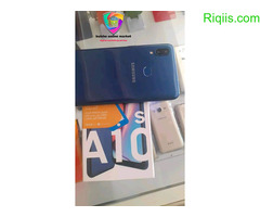 mobile Samsung A10 - Image 1