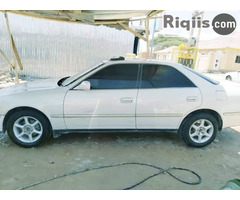 gaadhi iiba Toyota indhacade hargeisa car for sale - Image 2
