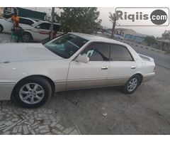 gaadhi iiba Toyota crown car for sale - Image 1