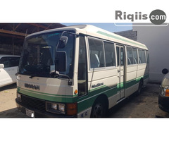 gaadhi iiba Nissan bus mogadishu car for sale - Image 2